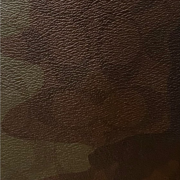 Vintage Leather Coach Camouflage Crossbody Bag - Picture 3 of 16